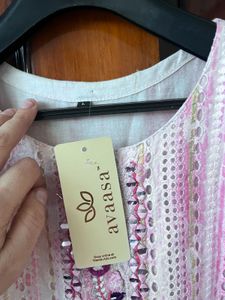 Pink &amp; White Embroidered Kurta
