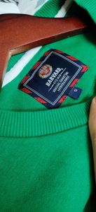 PRICE REDUCED-Sweatshirt  from Harvard