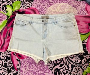 Vero Moda Designer Blue Shorts