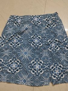 Stylish Blue & White Print Skirt