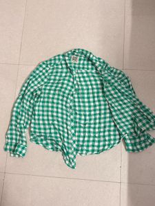 Green &amp; White Gingham Tie-Front Shirt