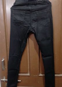 Black Skinny Fit Jeans