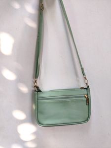 NEW HOUNDSTOOTH BAG