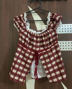 Maroon Plaid Tie-Front Top🍷