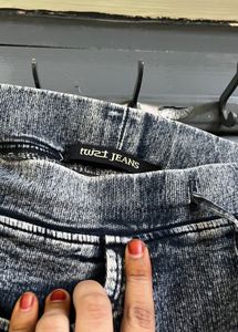 Acid Wash Skinny Jeans