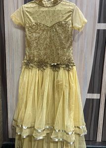 Elegant Gold Party Dress