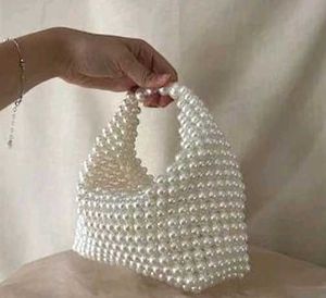 Elegant Pearl Beaded Handbag – Luxury White Pear