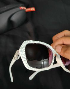 Stylish White Textured Sunglasses