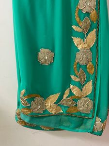 Chiffon Saree With Patch Work On Border And Center Stitched Blouse