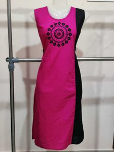 Stylish Pink & Black Kurta