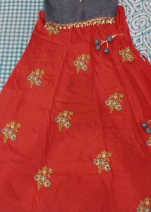 Girls Beautiful Lancha