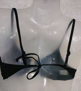Black Ring Detail💚 Bikini Top