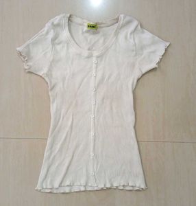 Cute White Ribbed Button Tee