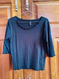 Black Lettuce Trim Top