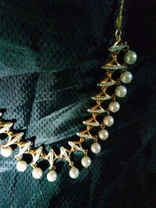 Elegant Pearl &amp; Gold plated necklace Set