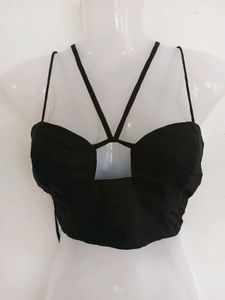 Chic Black Strappy Crop Top