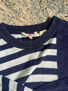 Levi’s Striped  Long Sleeve Tops(  combo )
