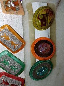 all in 300 Assorted Hair Clips &amp; Brooches