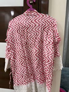 Red &amp; White Geometric Print Kurta