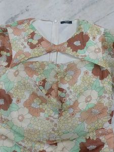Floral Print Cut-Out Ruched Dress