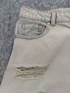Ginger by Lifestyle Light Wash Ripped Denim Shorts