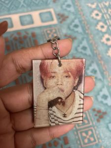 K-Pop BTS Photocards Keychain Set