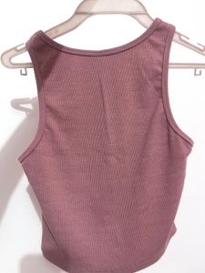 Cropped ribbed tank top