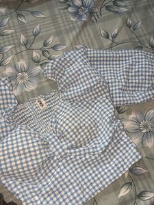 Cute Blue Gingham Puff Sleeve Top