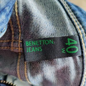 skinny fit jeans