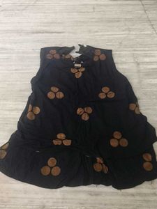 Black Sleeveless Kurta with Brown Motifs