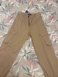 New Ivoc Straight Fit Cargo Khaki Pants For Women