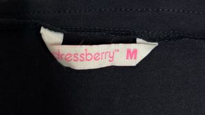 Dressberry Regular Sleeves Women Black Top