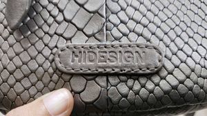 Hidesign - Stylish Grey Snake Print Crossbody Bag