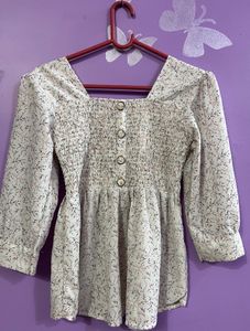 Chic Smocked Floral Square Neck Top