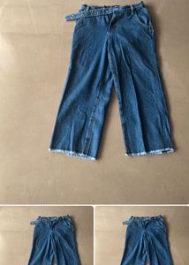 Frayed Hem Cropped Wide-Leg Jeans