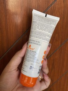 Riyo Herbs Papaya Face Scrub