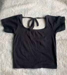2 black crop tops