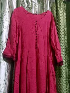 Vibrant Pink Kurta with Button Detail
