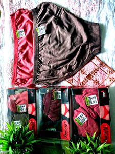 pack of 5 Panties - New Packaged Set