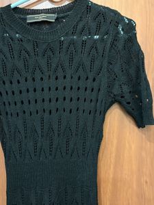 Chic Black Knit Midi Dress