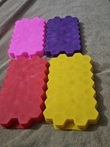 Set of 4 Honeycomb Ice Cube Trays