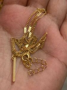 Elegant Gold Bar Pendant Necklace