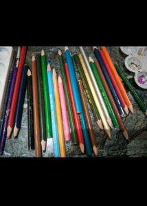Colored Pencils &amp; Art Supplies
