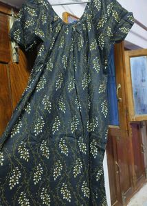 Comfortable Floral Print Nightgown