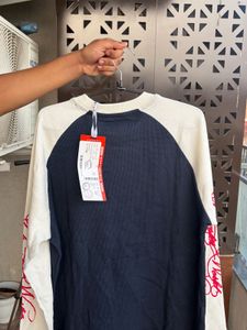 Graphic Long Sleeve Boxy Tshirt