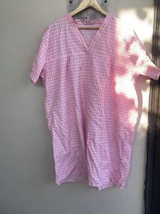 Pink Printed V-Neck Kurta