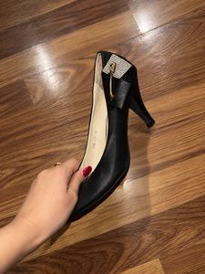 Combo of 2 Peep-toe Heels🖤🤎