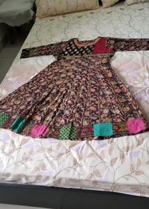 Beautiful Indian Kurta Set-Free delivery