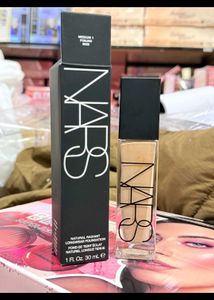 NARS Natural Radiant Longwear Foundation