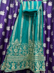 Elegant Teal Kurta Set with Gold Embroidery